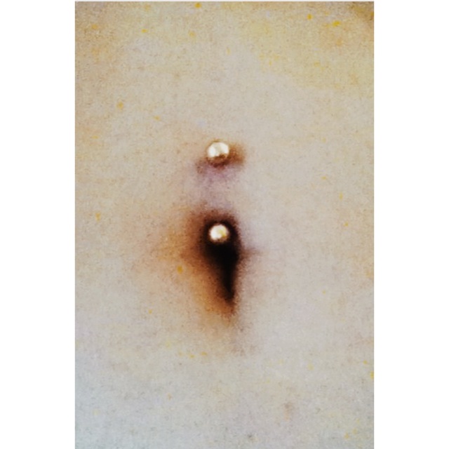 Fahmida's Navel Piercing