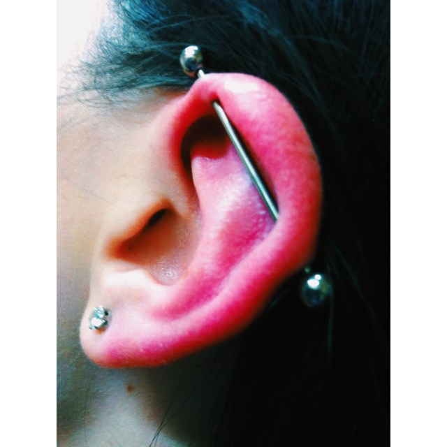 Amy's Scaffold Piercing