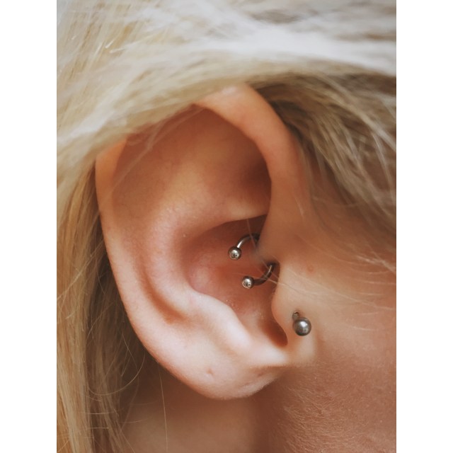 Ella's Diath Piercing
