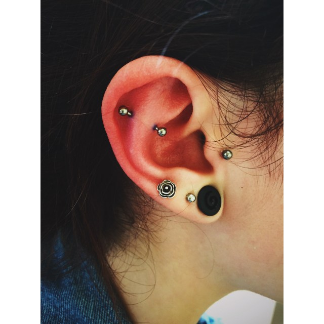 Charlotte's Snug Drift Piercing